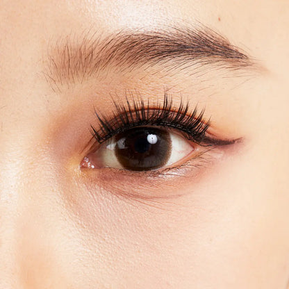 BOMBSHELL LASH